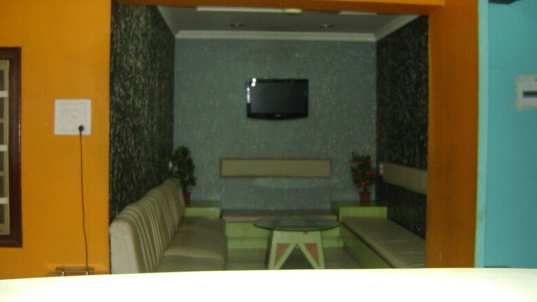 Hotel Naveen Residency