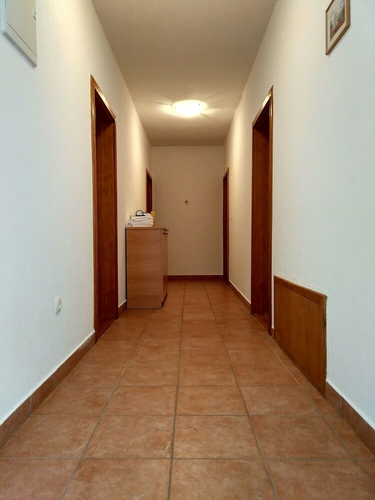 Pension Regina Mundi