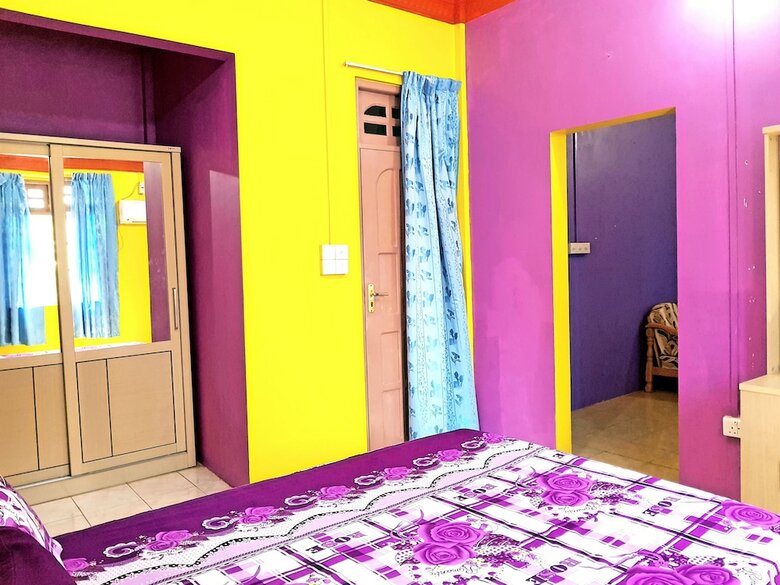 Hotel Bina Surf Camp
