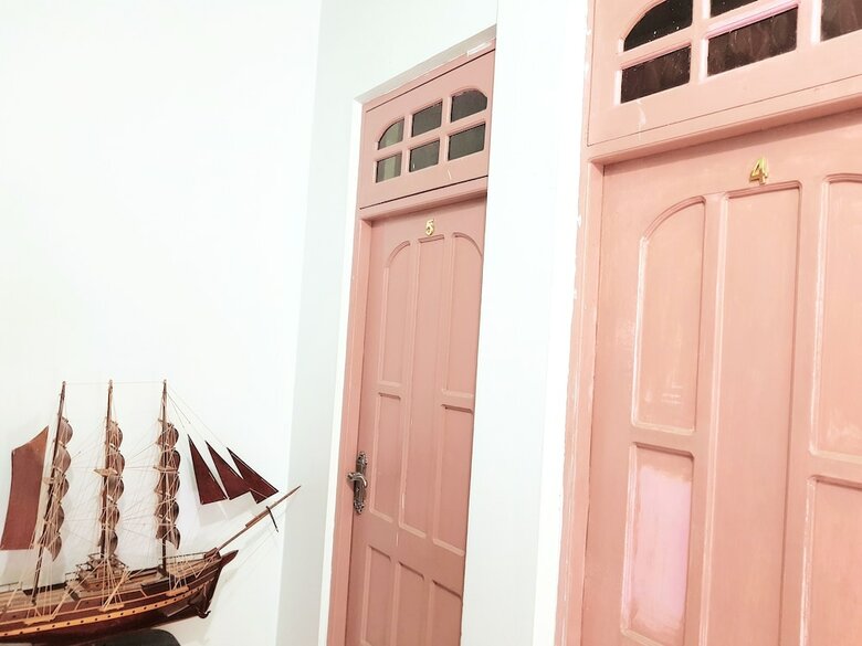 Hotel Bina Surf Camp