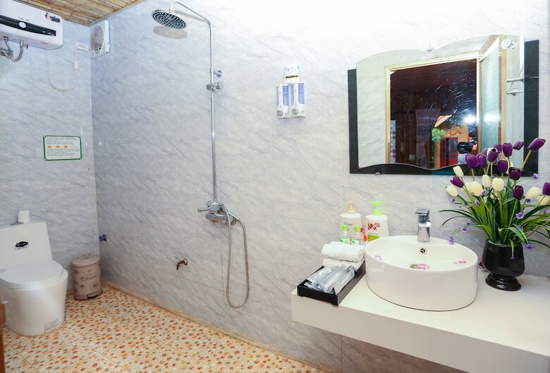 Hostal Quoc Khanh Bamboo Homestay