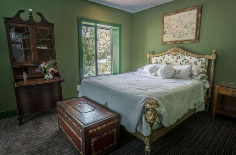 Bed & Breakfast The Olive Tree Court