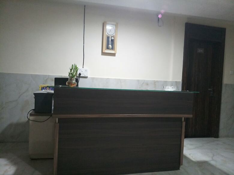 Hinglaj Hotel And Restaurant