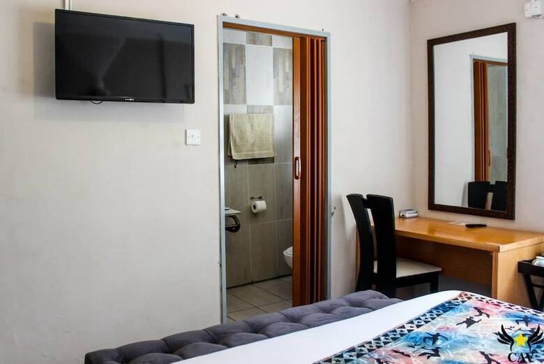 Hotel The New Mall Guest House
