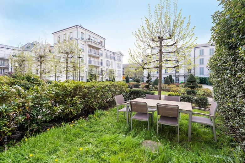 Frenila 2 Bedrooms Apartment - 8 People