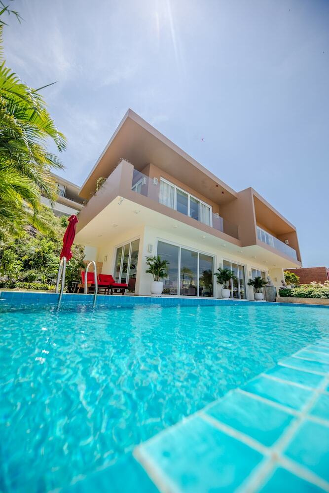 Acqua Villa Nha Trang