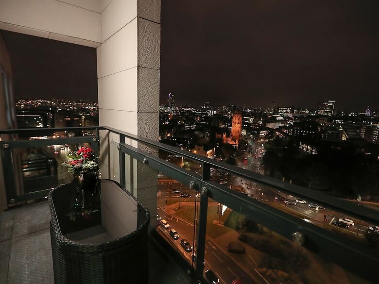 Apartamentos Central Leeds Penthouse