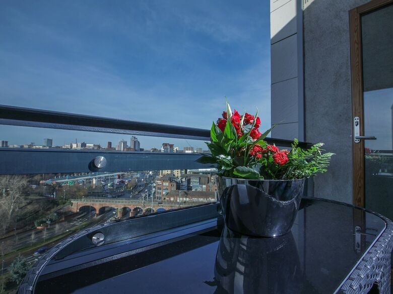 Apartamentos Central Leeds Penthouse