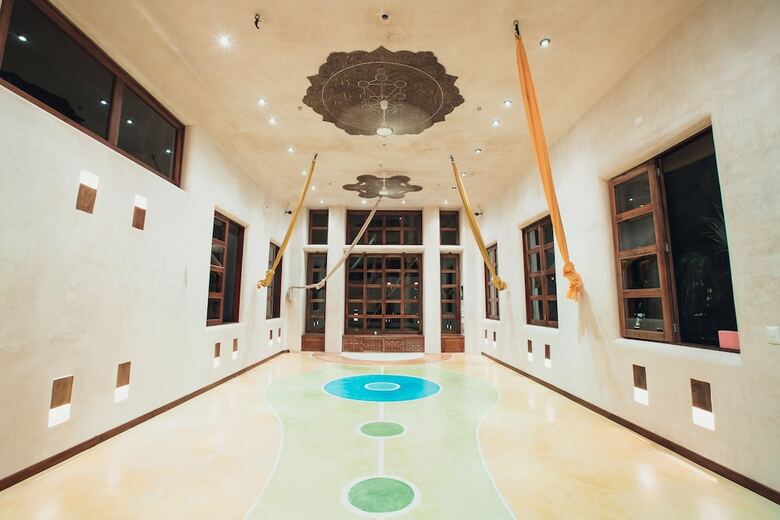 Hotel Holistika