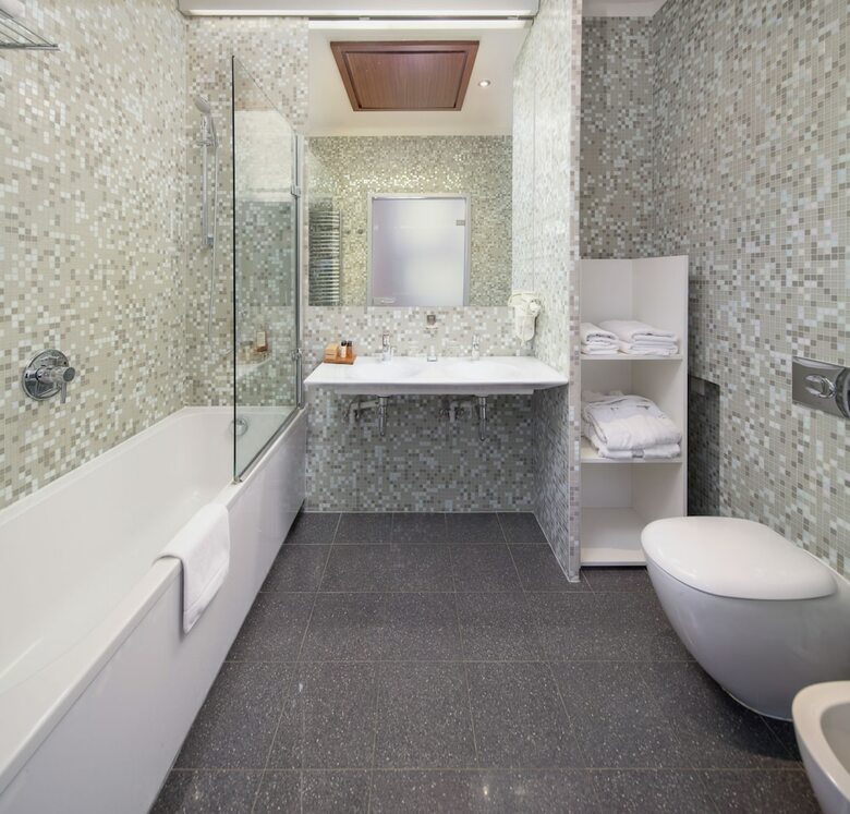 City Park Hotel & Residence