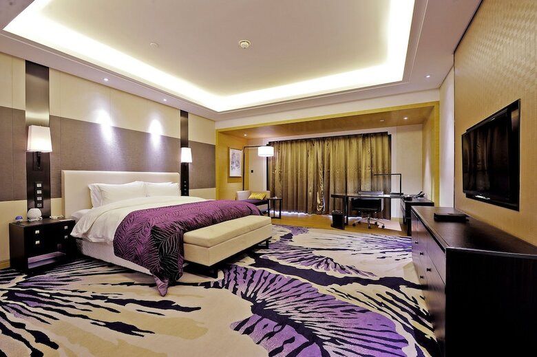 Wuhan Liantou Penisula Hotel & Resort