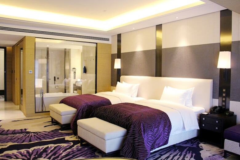Wuhan Liantou Penisula Hotel & Resort