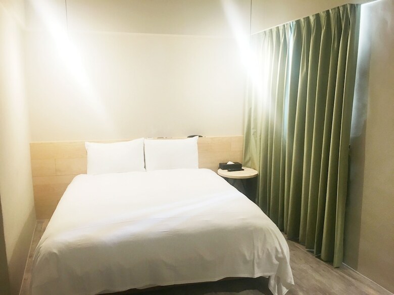 Li Gang Hotel II