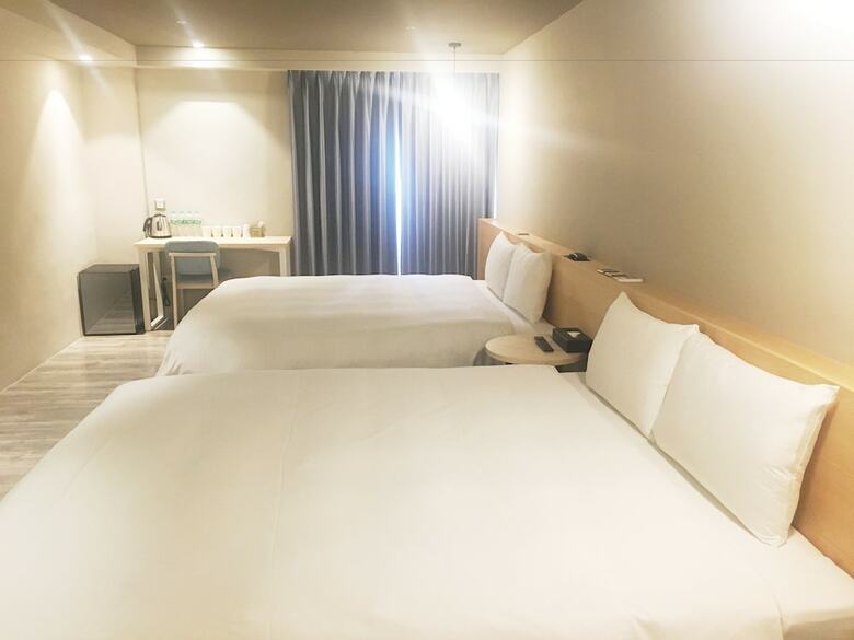 Li Gang Hotel II