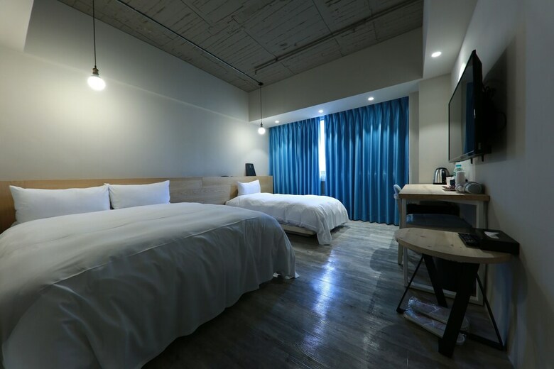 Li Gang Hotel II
