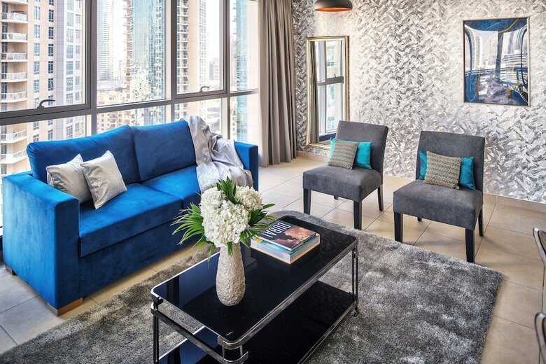Luxury Staycation - The Residences Tower