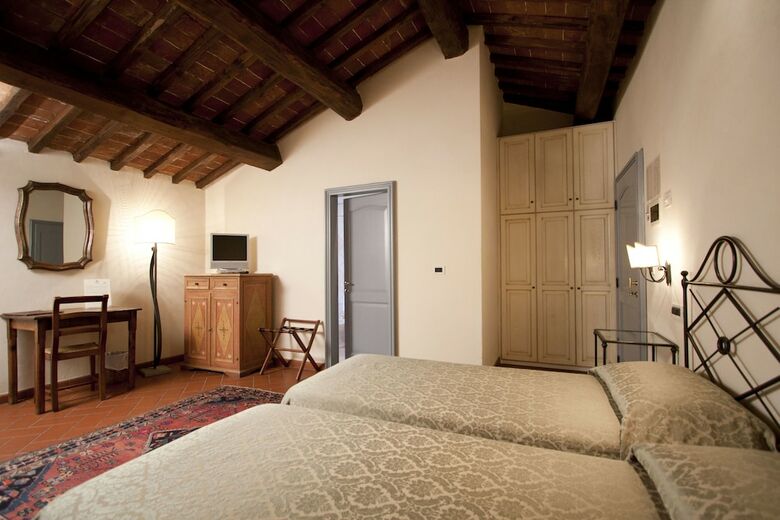 Torre Santa Flora Hotel Relais