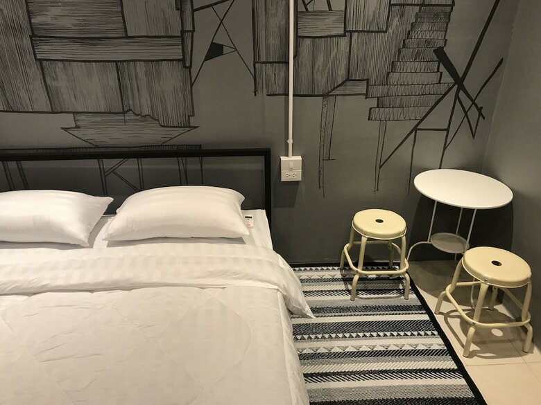 Hostal Slumwhite Hostel