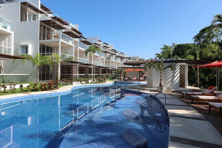 Terrazas Apartments By Bahia Principe
