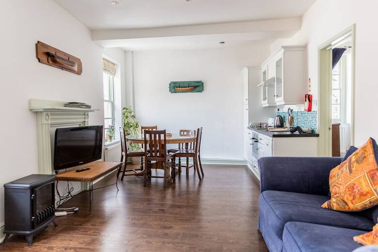 Aparthotel Route 2 Topsham