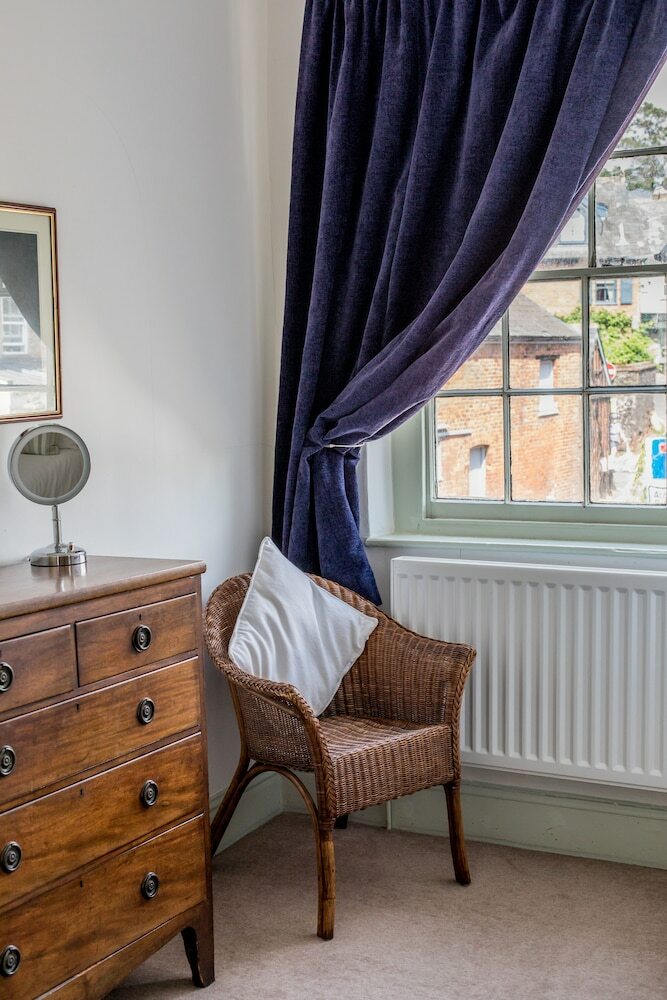 Aparthotel Route 2 Topsham