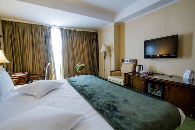 Hotel Ramada By Wyndham Brasov