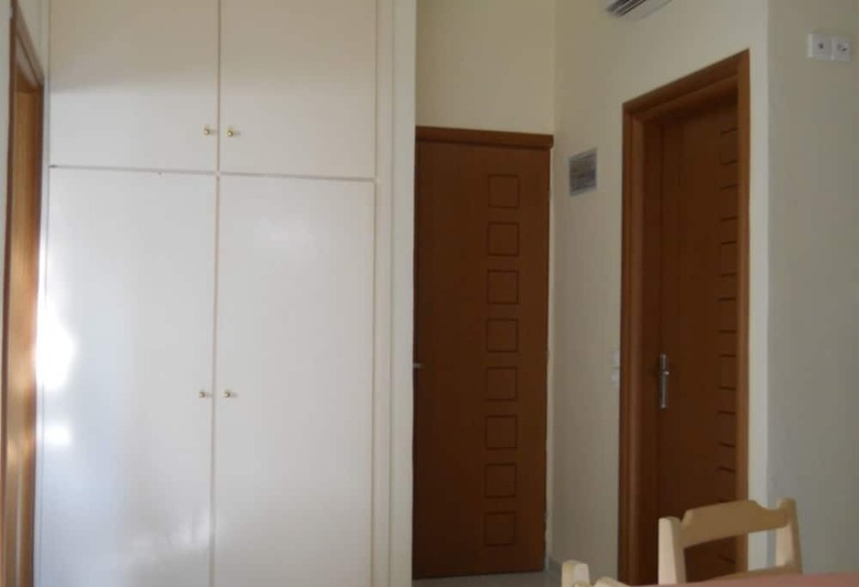 Aparthotel Niriedes Dionyssos Village