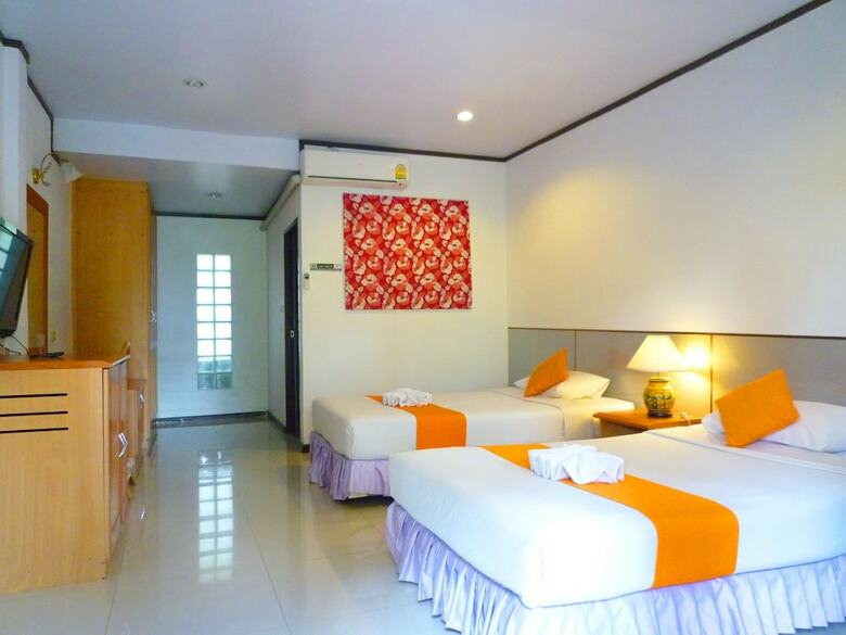 Hotel Muaklek Paradise Resort