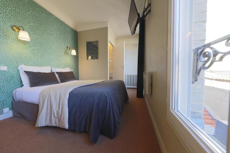 Hotel H�tel Azur Reims