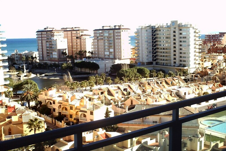Apartamentos Tavernes Gand�a 3000