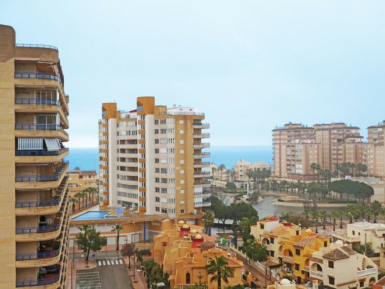 Apartamentos Tavernes Gand�a 3000
