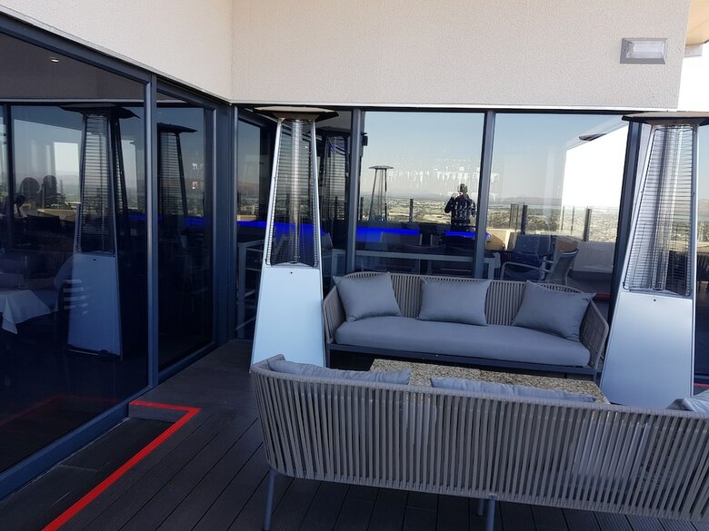 Hotel Apartments At Itowers Cbd Gaborone