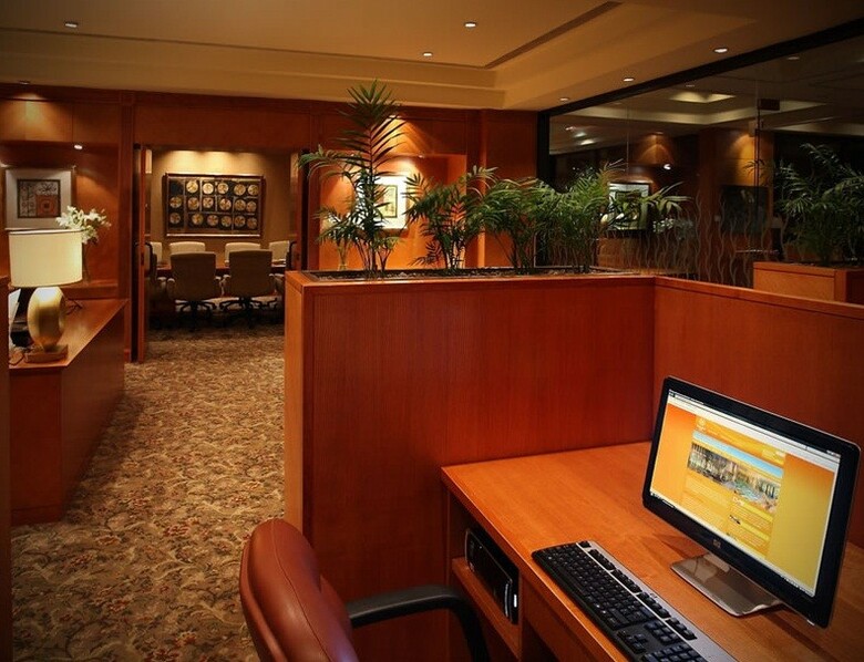 Sheraton Pilar Hotel & Convention Center