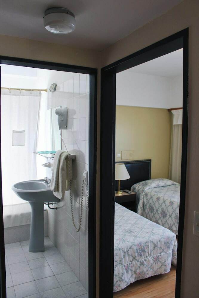 Hotel Rayentray Trelew