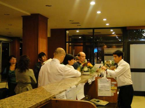 Hotel Rayentray Trelew