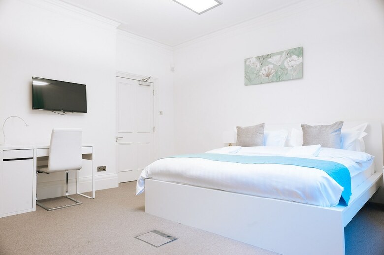 Apartamentos Mayfair Guesthouse