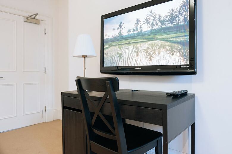 Apartamentos Mayfair Guesthouse