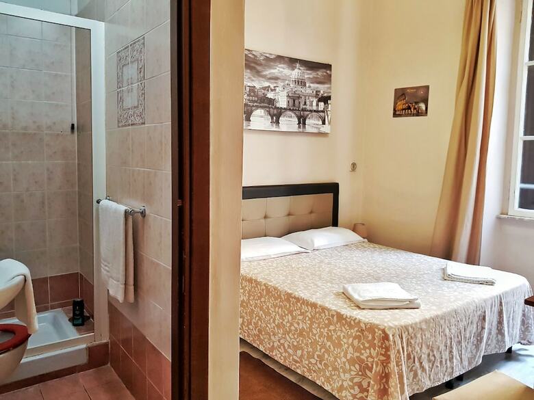 Hotel Italy Guest House