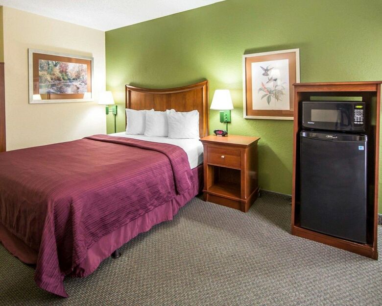 Motel Quality Inn Merchants Drive