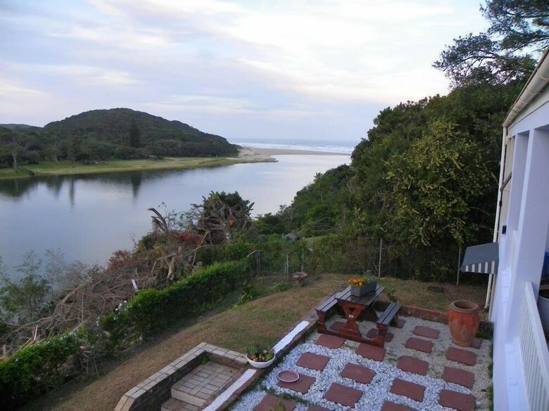 Hotel Blue's Guest House