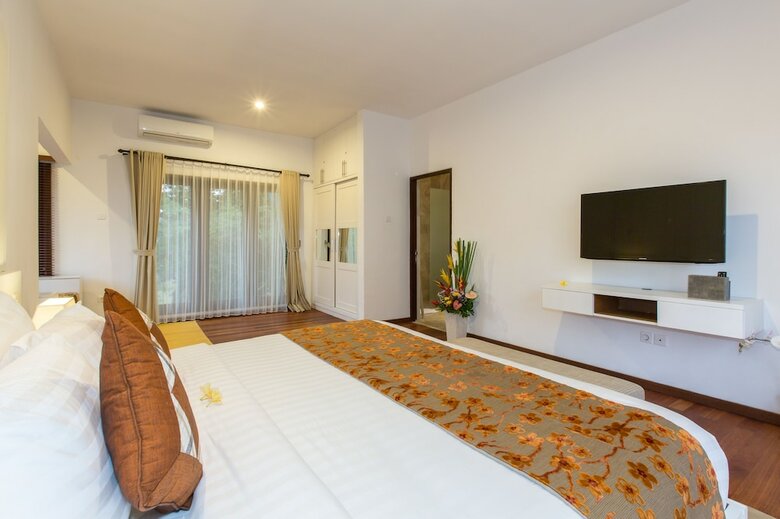 Villa Club Corner Residence By Nagisa Bali