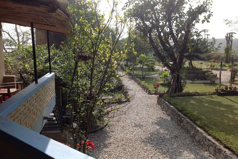 Hotel Chitwan Tiger Camp