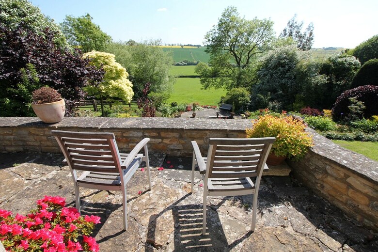 Apartamentos Manton Lodge Farm