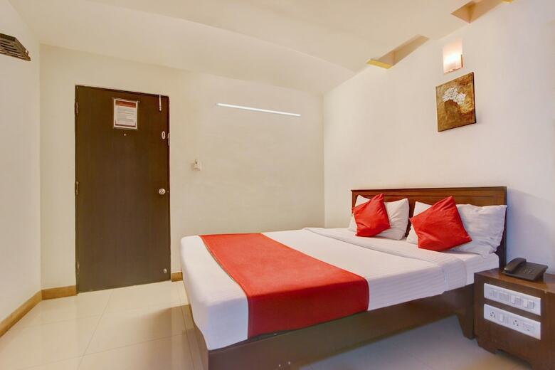 Hotel Oyo 8002 Sri Sai Inn