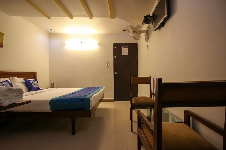 Hotel Oyo 8002 Sri Sai Inn