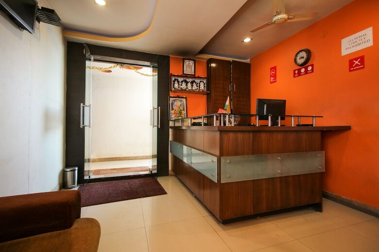 Hotel Oyo 8002 Sri Sai Inn