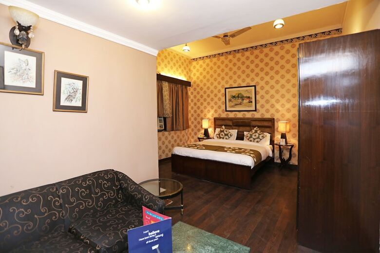 Hotel Oyo 9570 Pulse Impulse Bnb
