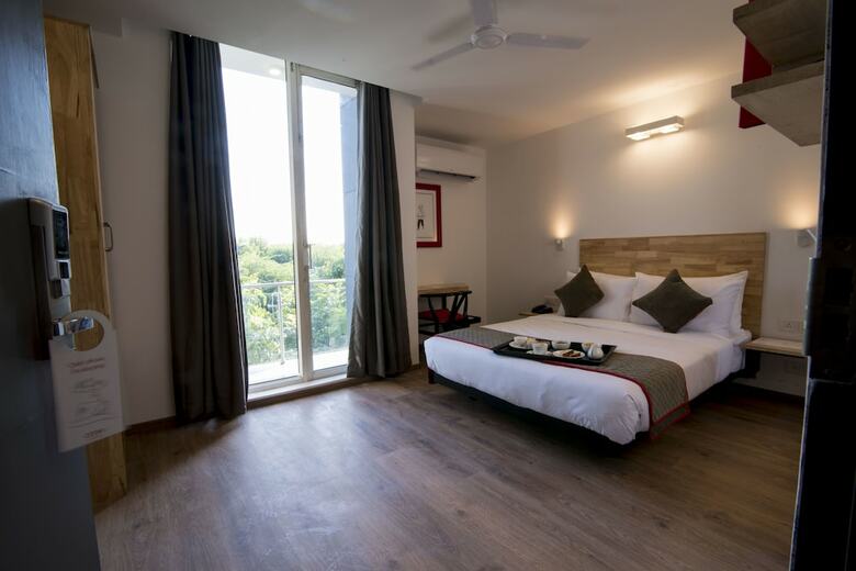 Hotel Oyo Townhouse 033 Siri Fort