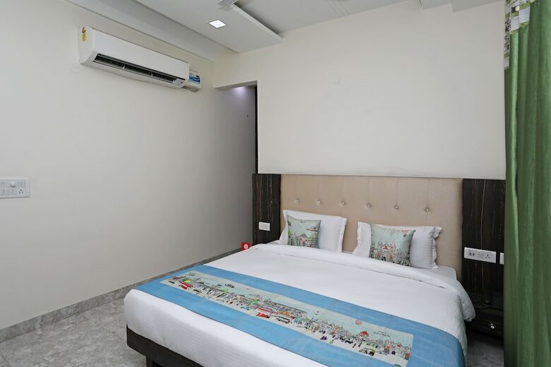 Hotel Oyo 10938 Season Grand