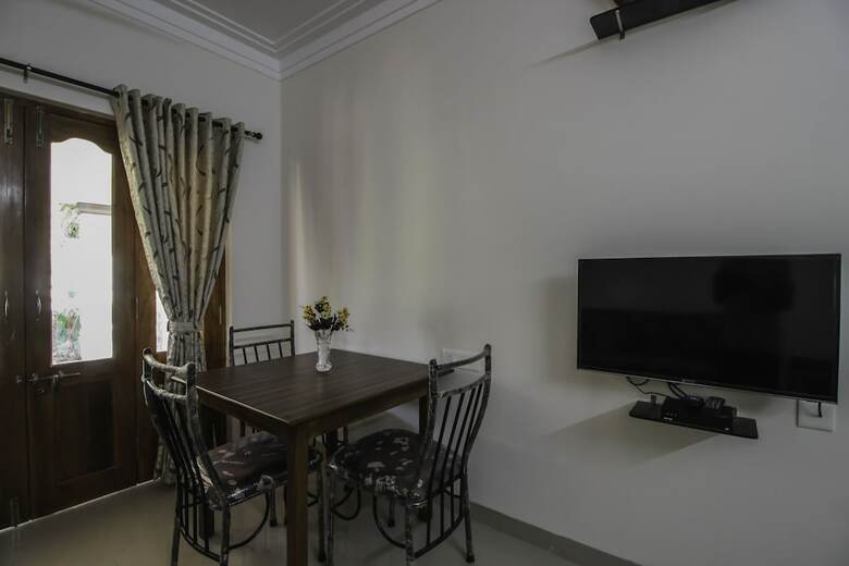 Hotel Oyo 11014 Home Goa Spacious 2bhk Nerul